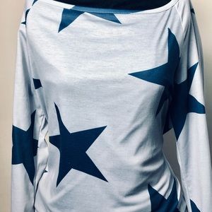 Woman’s long sleeve flattering fit causal top!